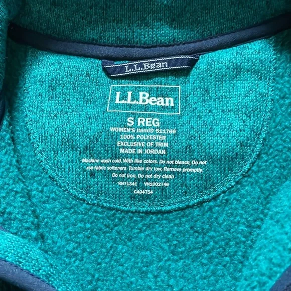 NWOT Women's L.L.Bean Sweater Fleece Long Vest - Picture 3 of 9